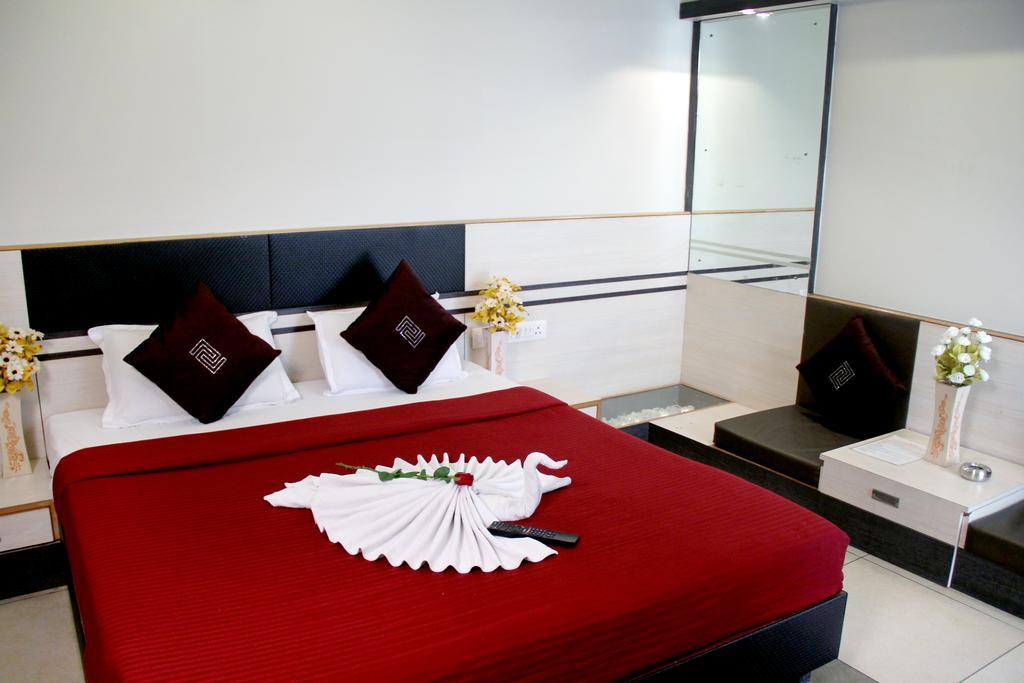 Hotel Sun Park Pondicherry Ruang foto