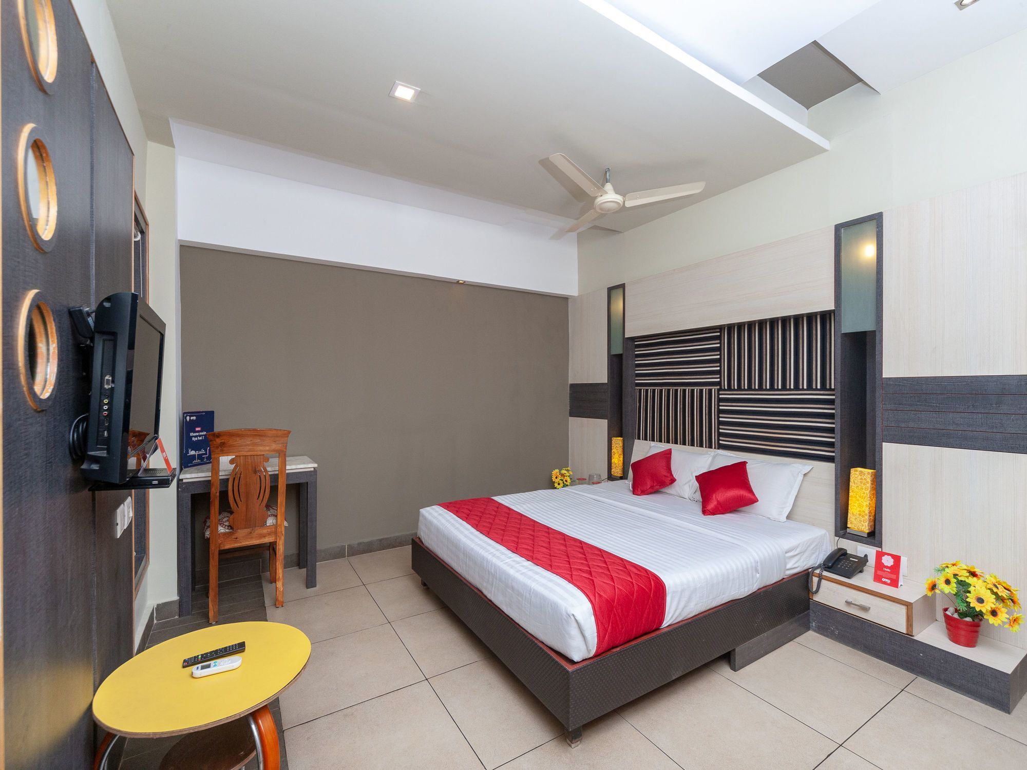 Hotel Sun Park Pondicherry Bagian luar foto