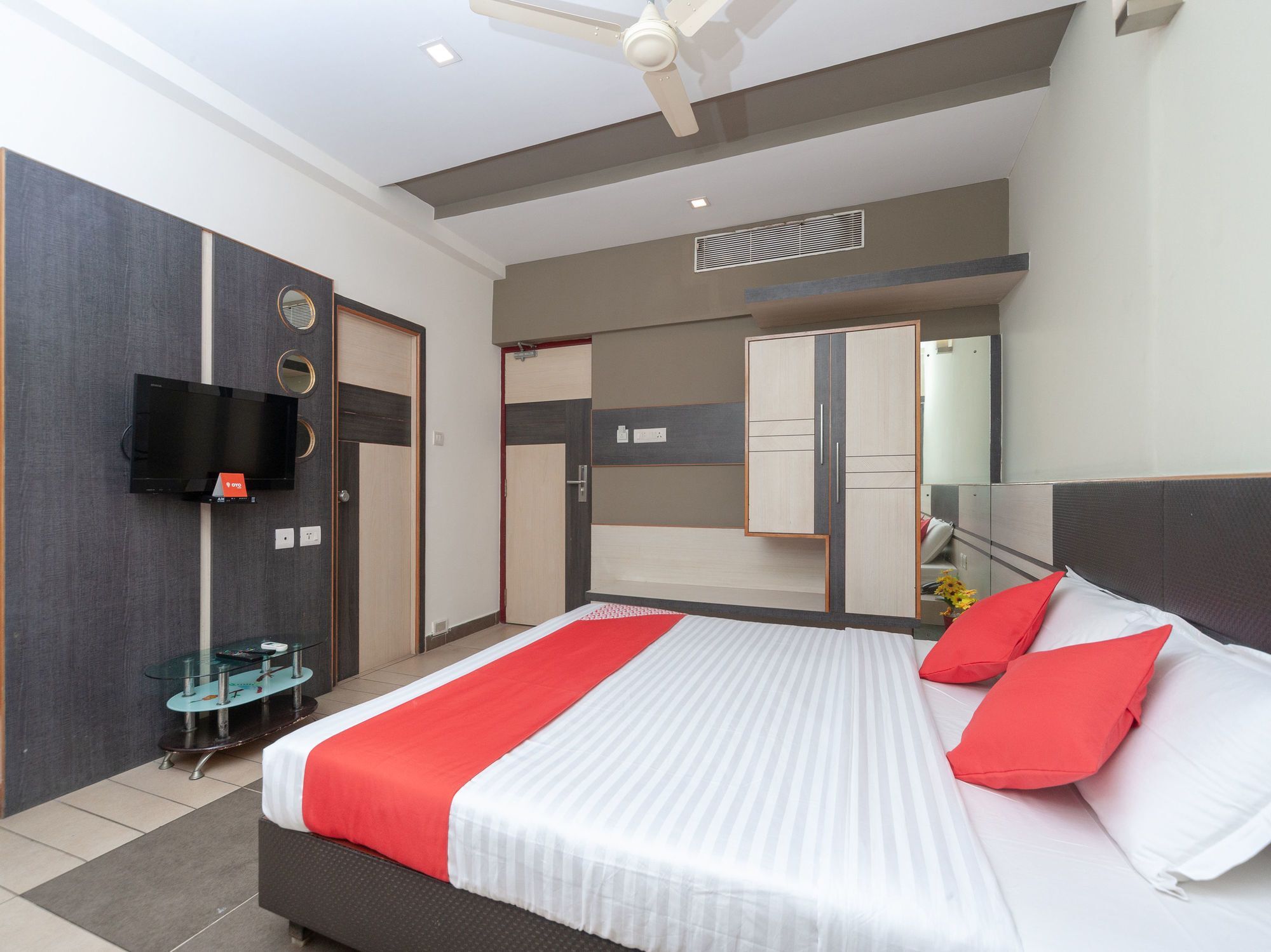 Hotel Sun Park Pondicherry Bagian luar foto